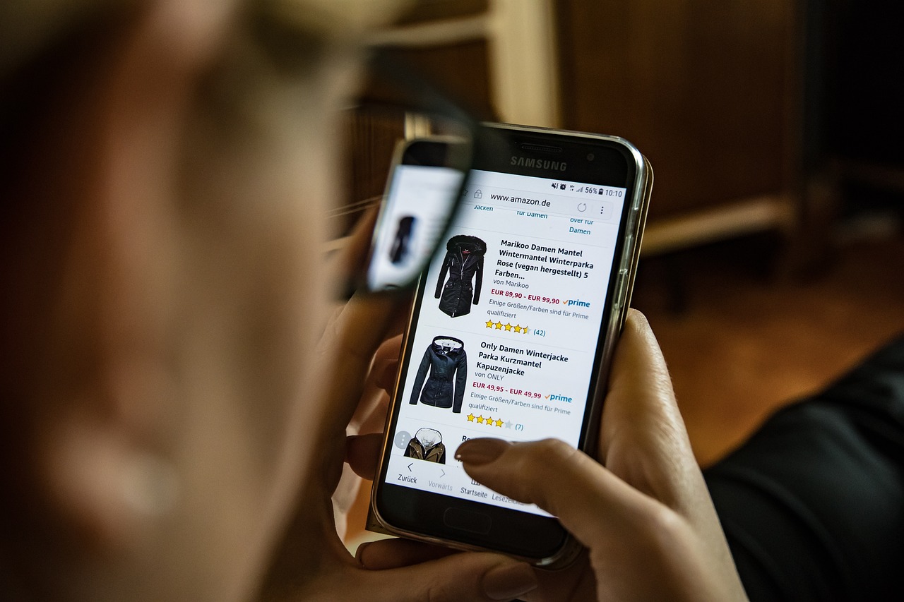 Vai fazer compras pela internet? Veja essas dicas e evite cair em golpes