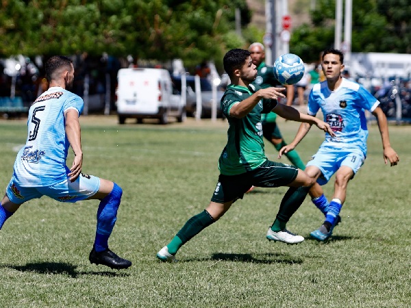 Juazeiro do Norte realiza torneio festivo de futebol no Campão do Horto