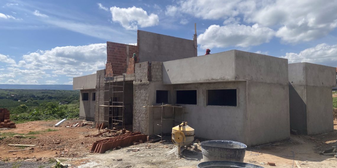Barbalha: construção da Unidade Básica de Saúde do Conjunto Habitacional Minha Casa Minha Vida chega aos 70% de conclusão