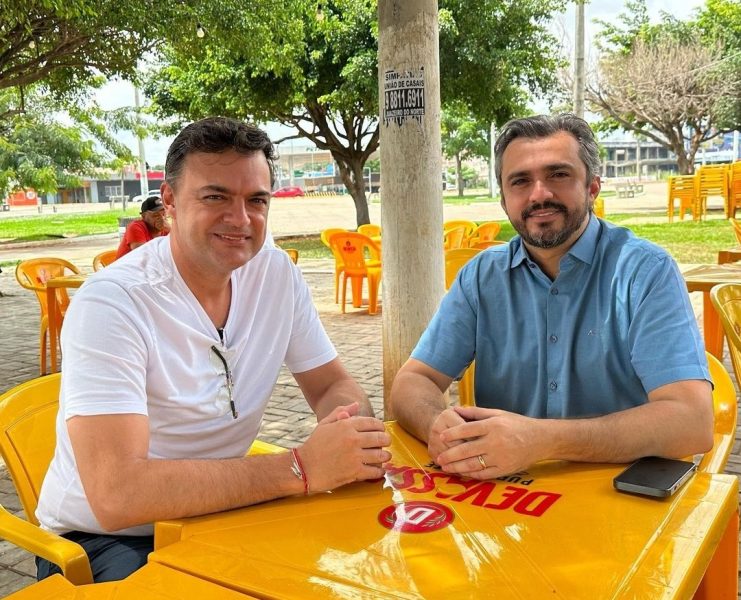 Eleições 2024: pré-candidatos à prefeitura, Fernando Santana e Nelinho se encontram em Juazeiro do Norte