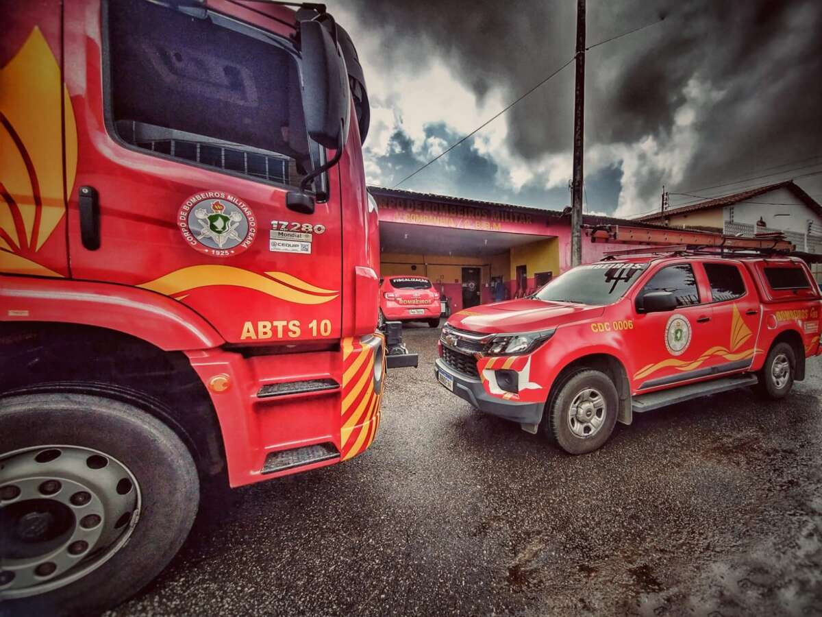 Elmano anuncia concurso público com 450 vagas para o Corpo de Bombeiros do Ceará