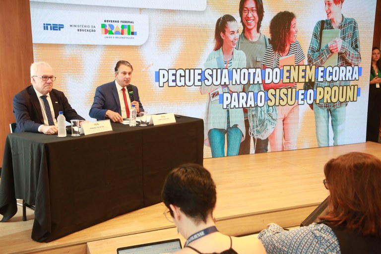 Educação do Ceará lidera na participação de alunos concluintes da rede pública no Enem 2023