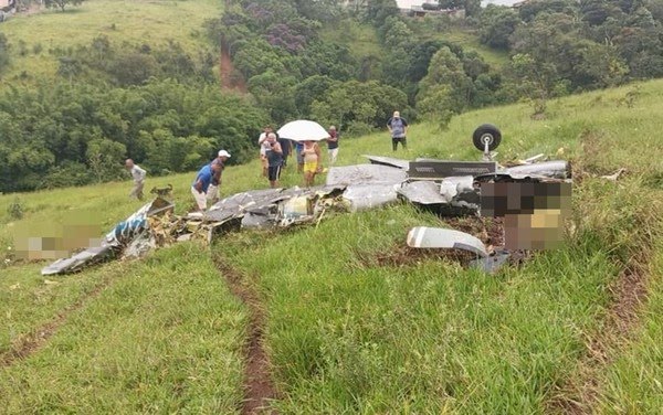 Sete pessoas morrem após queda de avião na cidade mineira de Itapeva