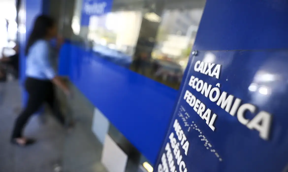 Caixa eleva de 1 a 2 pontos percentuais juros para compra de imóveis