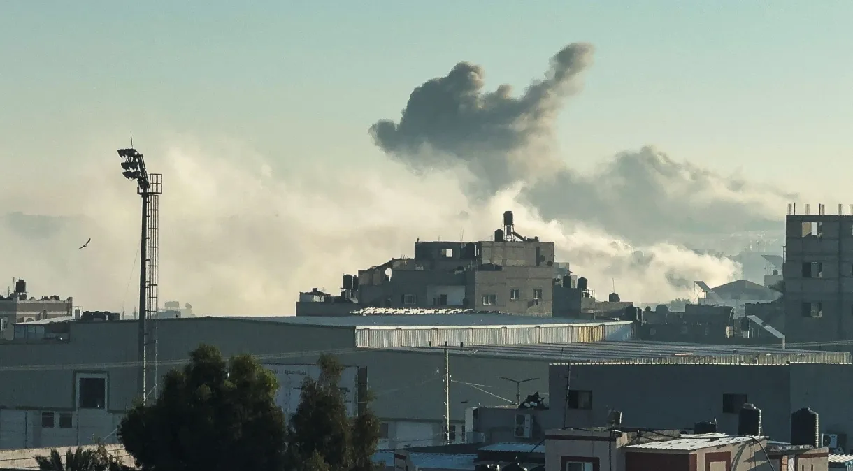 Israel confirma que atingiu mais de 100 alvos em Gaza durante a noite