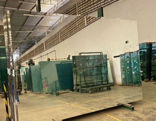 Indústria de vidros vai expandir atividades no Crato