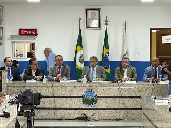 Prefeito do Crato anuncia reconstrução do monumento de Fátima