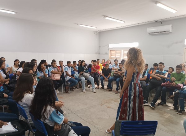Escolas Municipais de Juazeiro do Norte realizam ações alusivas ao mês da mulher