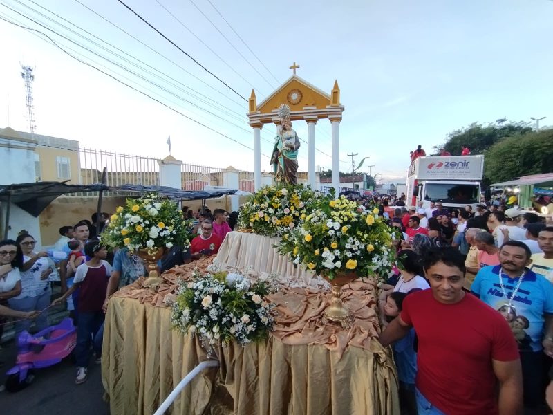 AO VIVO: procissão marca encerramento da festa de São José no Seminário Propedêutico do Crato