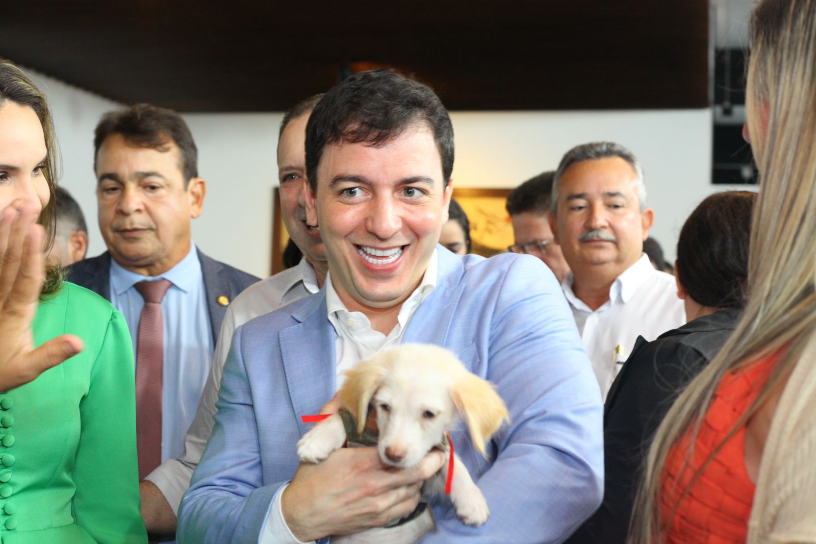 Secretário Célio Studart apresentará Programas de Apoio a Abrigos e Atendimento Gratuito em Clínicas Veterinárias no Cariri