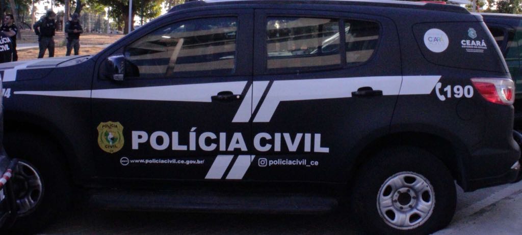 Polícia Civil lança campanha de arrecadação de água mineral em Fortaleza para vítimas de enchentes no Rio Grande do Sul