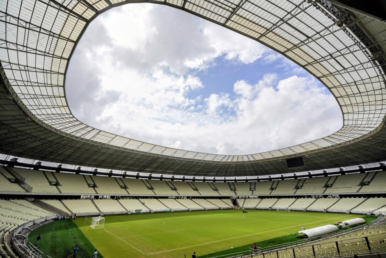 Arena Castelão comemora 51 anos desde a inauguração