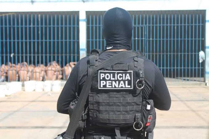 Governo do Ceará anuncia concurso com 600 vagas para policial penal