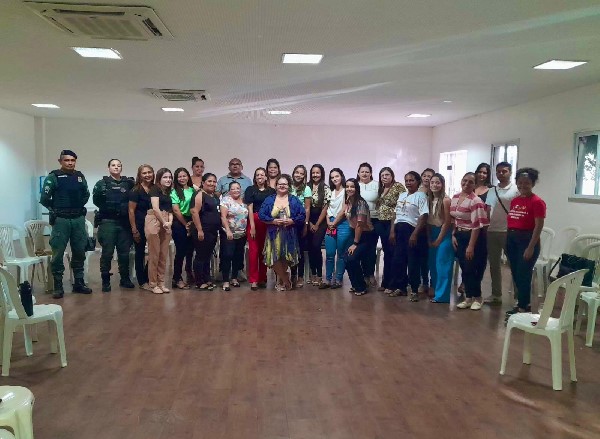 Barbalha realiza capacitação para ampliar e fortalecer rede de promoção e defesa dos direitos da mulher