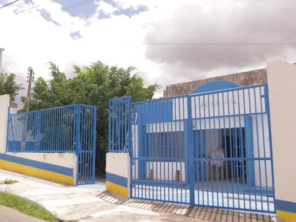 Prefeitura de Juazeiro do Norte retoma obras para conclusão do CRAS João Cabral
