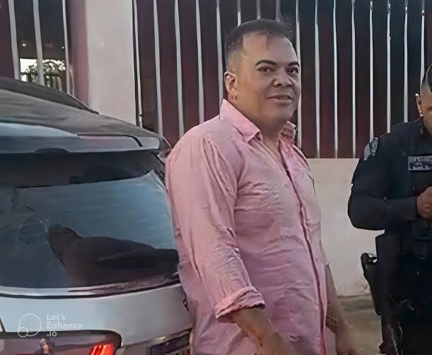 Delegado de Aurora que deu tapa no rosto de mulher ganha liberdade da Justiça