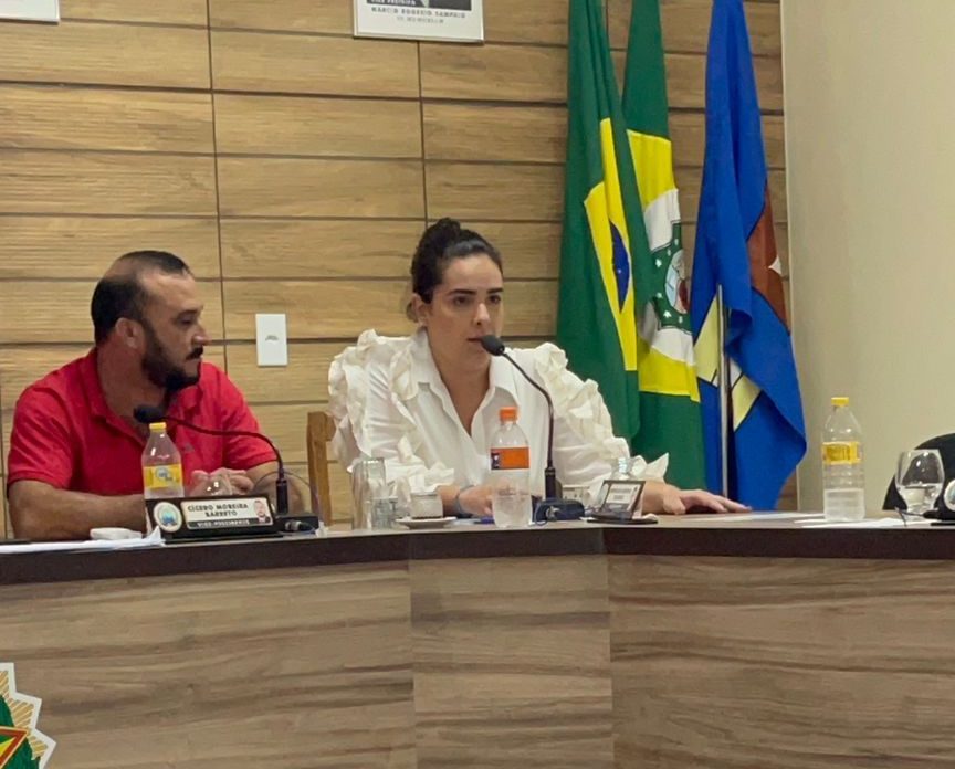 Prefeita de Jati exibe magnitude política enquanto oposição se acovarda na câmara