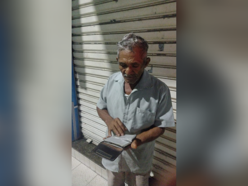 Em Juazeiro do Norte, idoso pede ajuda para localizar familiares