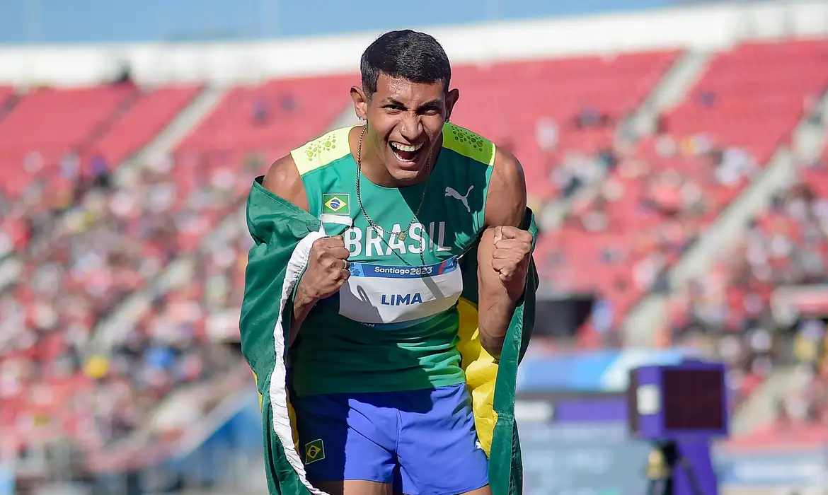 Cearense Matheus Lima crava seu 2º índice para os Jogos Olímpicos de Paris, agora nos 400m com barreiras