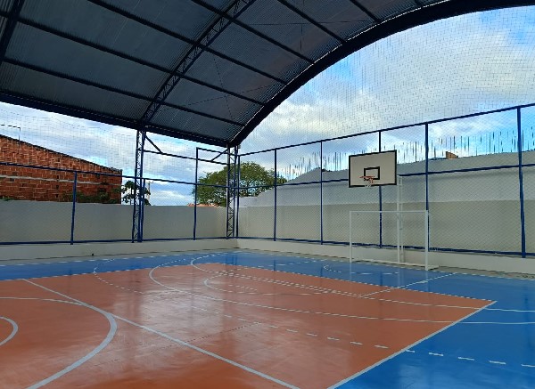 Prefeitura de Juazeiro do Norte entrega duas quadras reformadas nesta semana