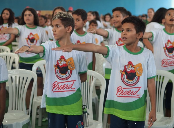Estudantes de Juazeiro do Norte participam de Formatura do Proerd