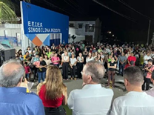 Prefeitura do Crato reinaugura escola Sinobilina Peixoto