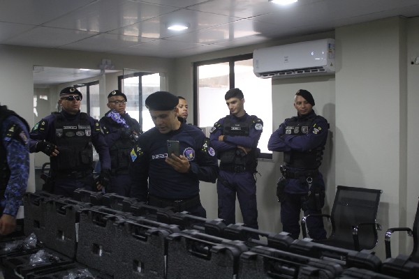 Juazeiro do Norte recebe armas para o porte funcional da Guarda Civil Metropolitana