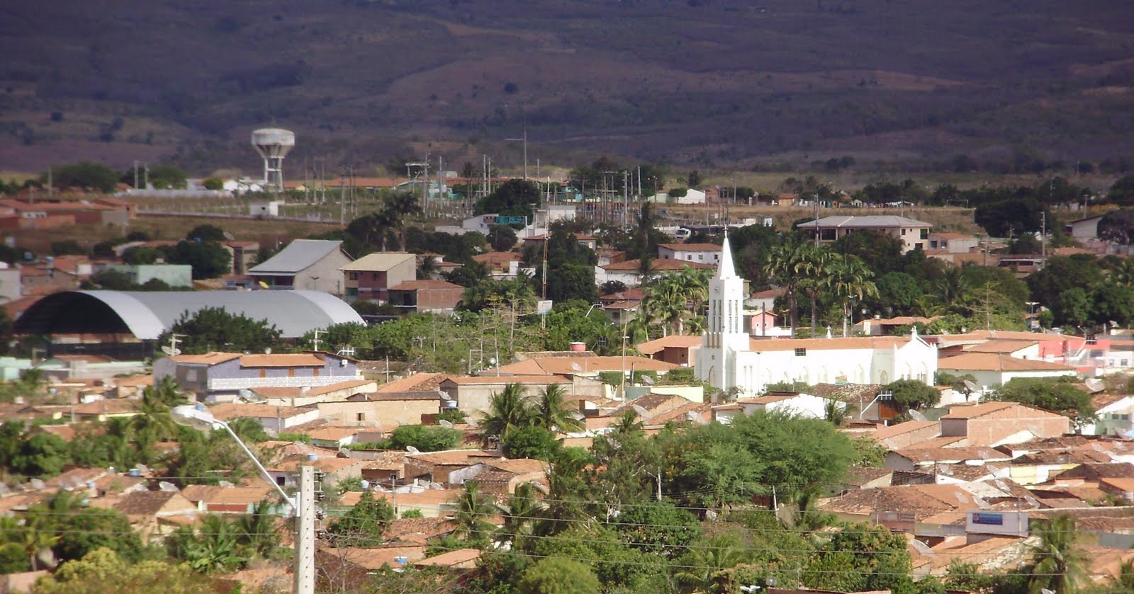 Ação do MP do Ceará requer condenação de servidor que cobrava por publicidade em rádio pública de Nova Olinda