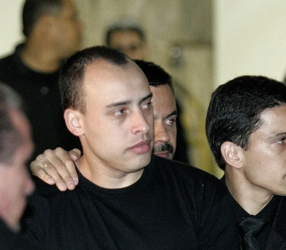 Alexandre Nardoni vai deixar a cadeia após Justiça conceder progressão para o regime aberto