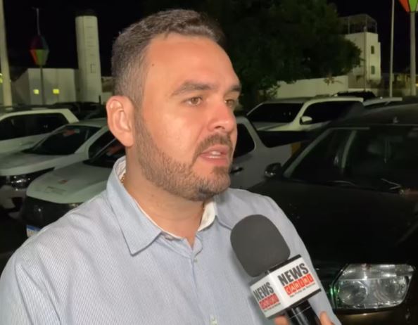 Prefeito de Nova Olinda, Ítalo Brito diz que deve entregar gestão com as contas em dia e analisa conjuntura política