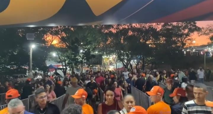 Confira o momento exato em que os portões da área gratuita de shows da Expocrato são abertos ao público