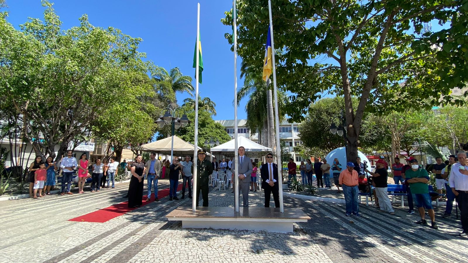 AO VIVO: ato cívico comemora 113 anos de emancipação politica de Juazeiro do Norte