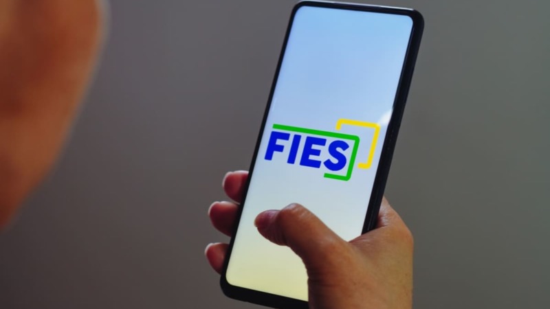 Fies: inscrições para vagas do segundo semestre terminam nesta terça