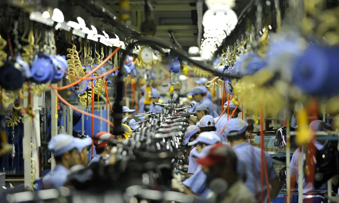 Com alta de 14% no trimestre, produção de motos é a melhor em 13 anos