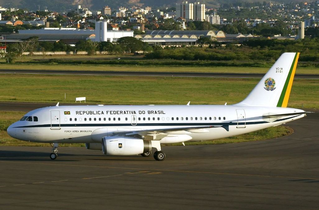 Falha técnica retoma discussão sobre troca de aeronave presidencial