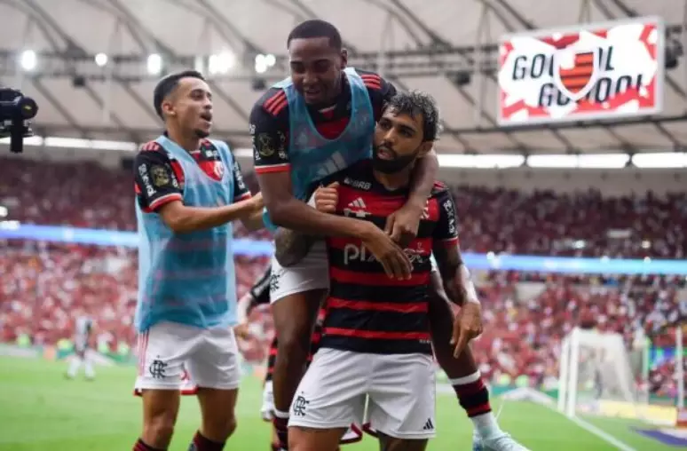 Copa do Brasil: Flamengo faz 3 a 1 no Atlético-MG em 1º jogo da final