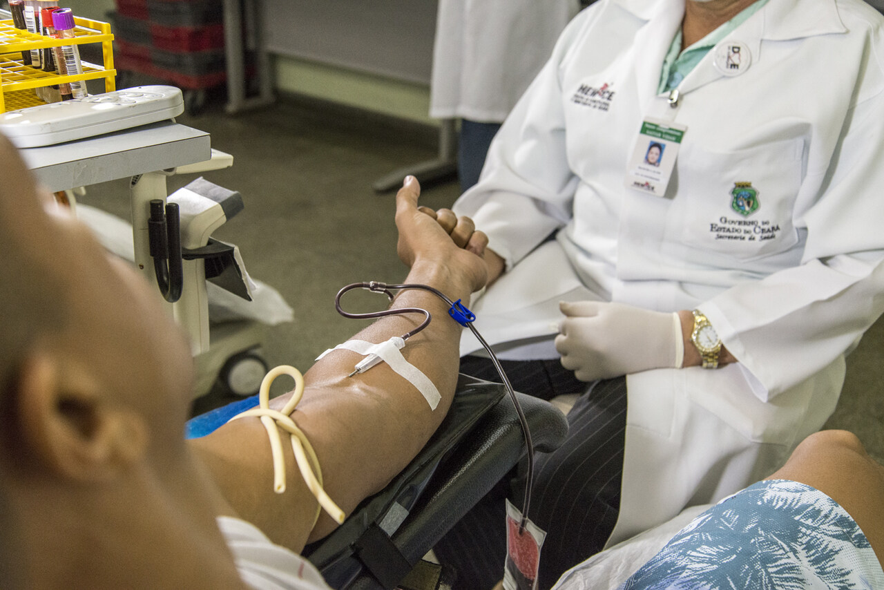Hemoce inicia campanha de incentivo à doação de sangue visando estoque para Semana Santa