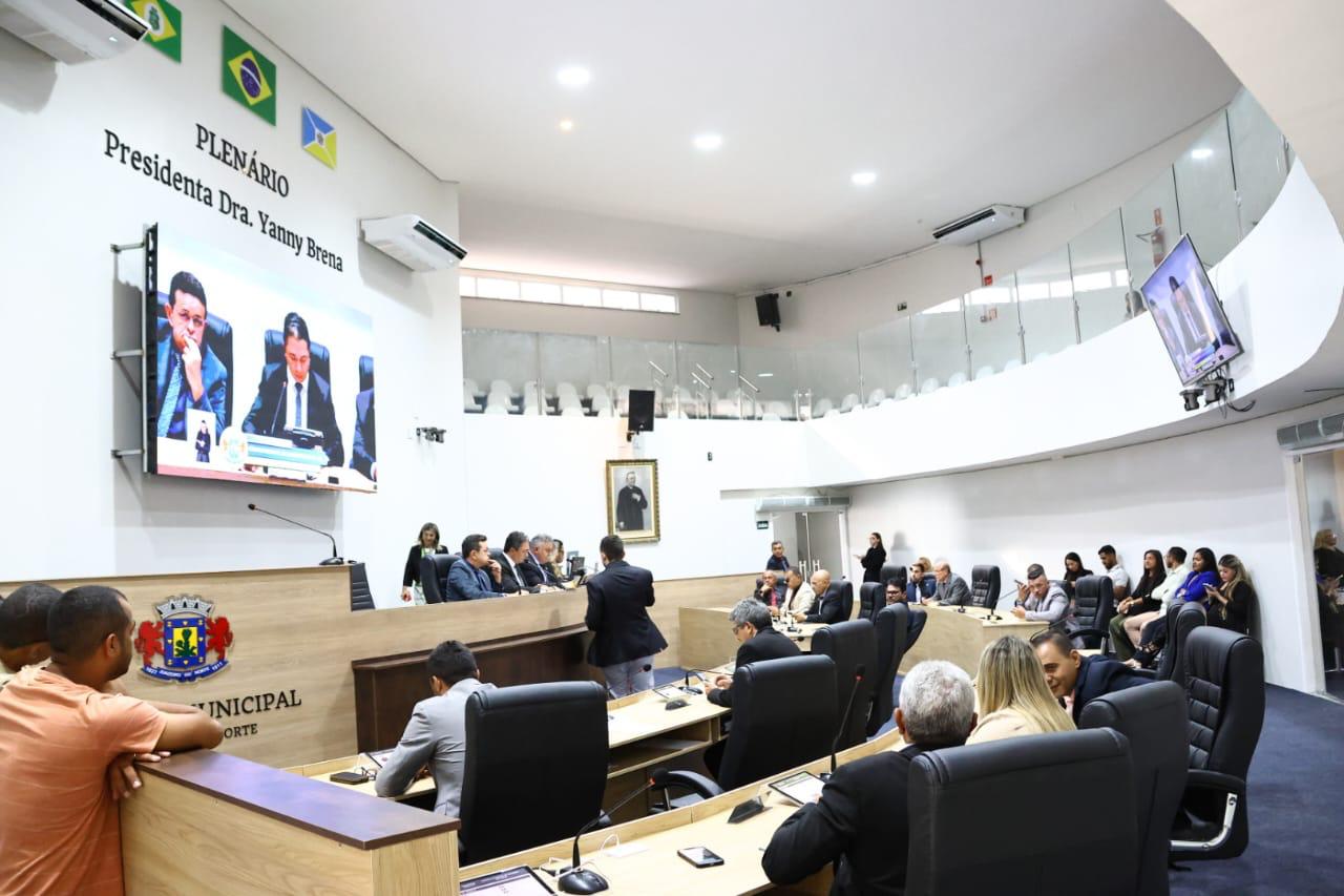 Câmara de Juazeiro do Norte aprova 5 projetos e delibera mais de 40 requerimentos