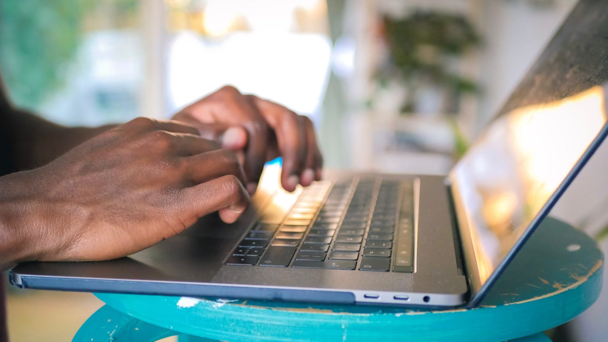 Quatro em cada dez jovens negros já foram excluídos no trabalho
