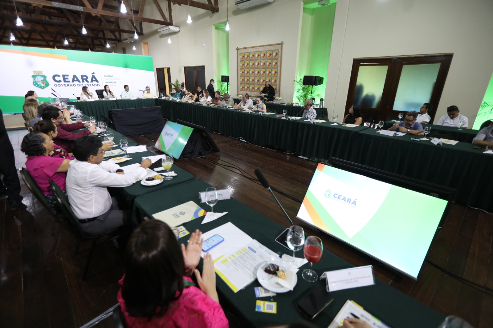 Ceará Sem Fome reúne pactuantes para traçar ações de enfrentamento à pobreza no Estado em 2025