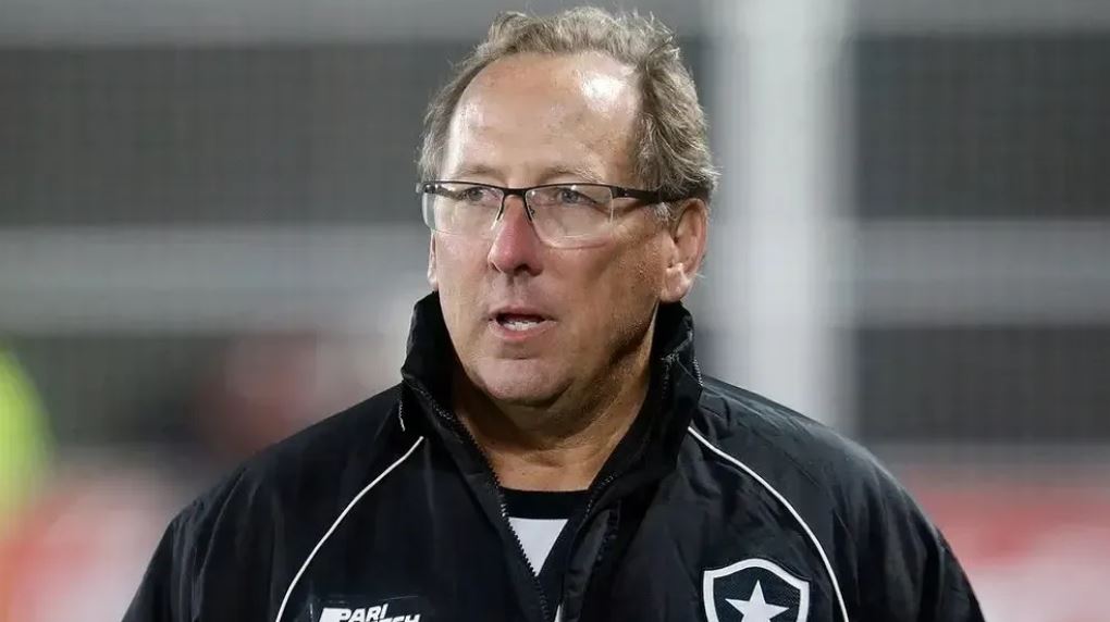 Após ano histórico, Botafogo passará por nova reformulação do elenco