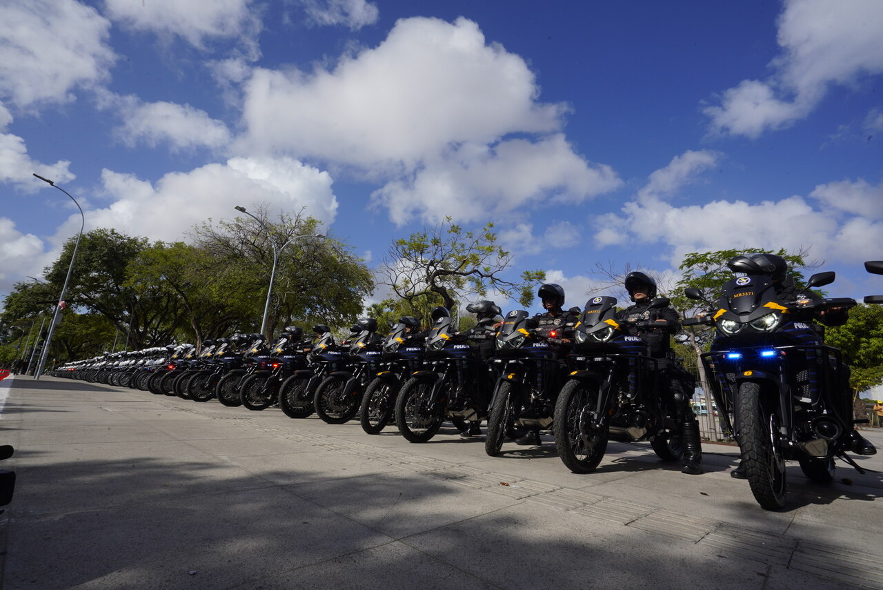 Polícia Militar do Ceará recebe 100 novas motocicletas para o POG e CPRaio