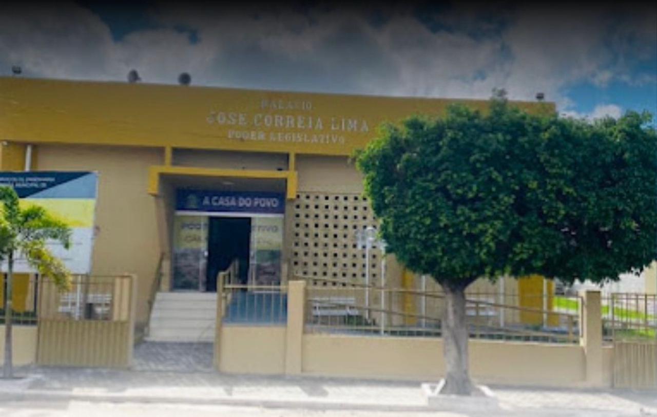 Câmara Municipal de Missão Velha é notificada pelo TCE para julgamento de contas do ex-prefeito Diego Feitosa