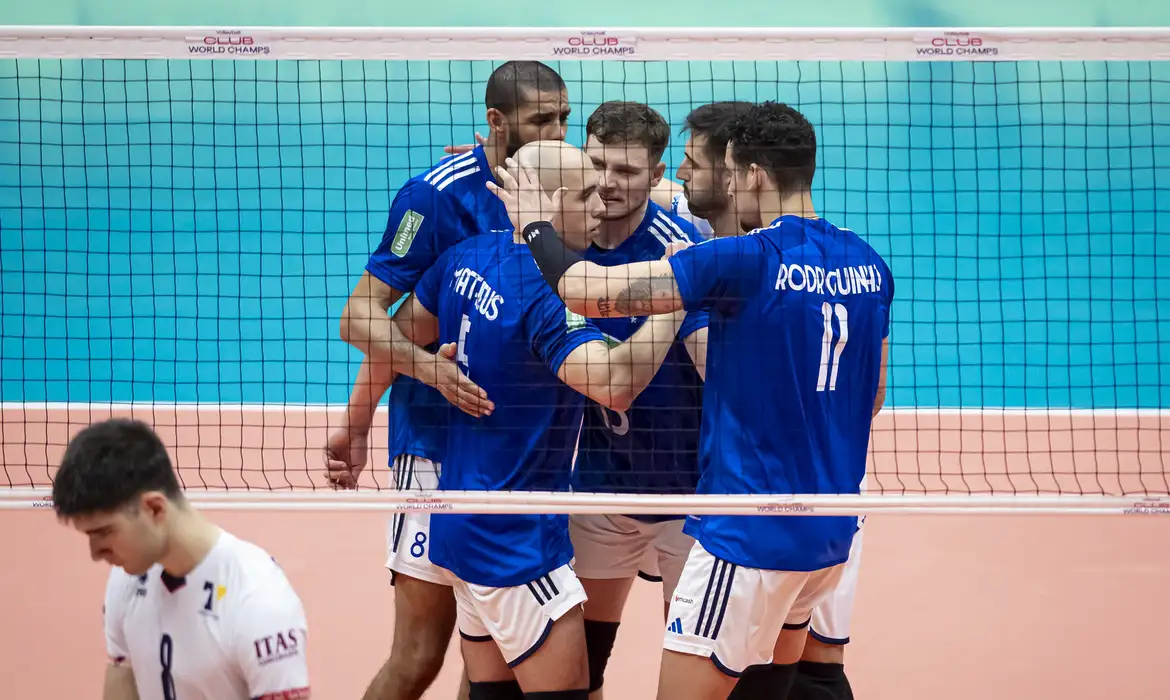 Cruzeiro vence italiano Trentino e fatura penta no Mundial de Clubes