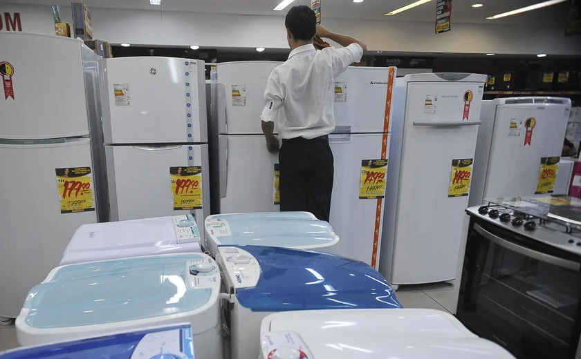 Indústria eletroeletrônica anuncia investimentos de R$ 5 bi até 2027