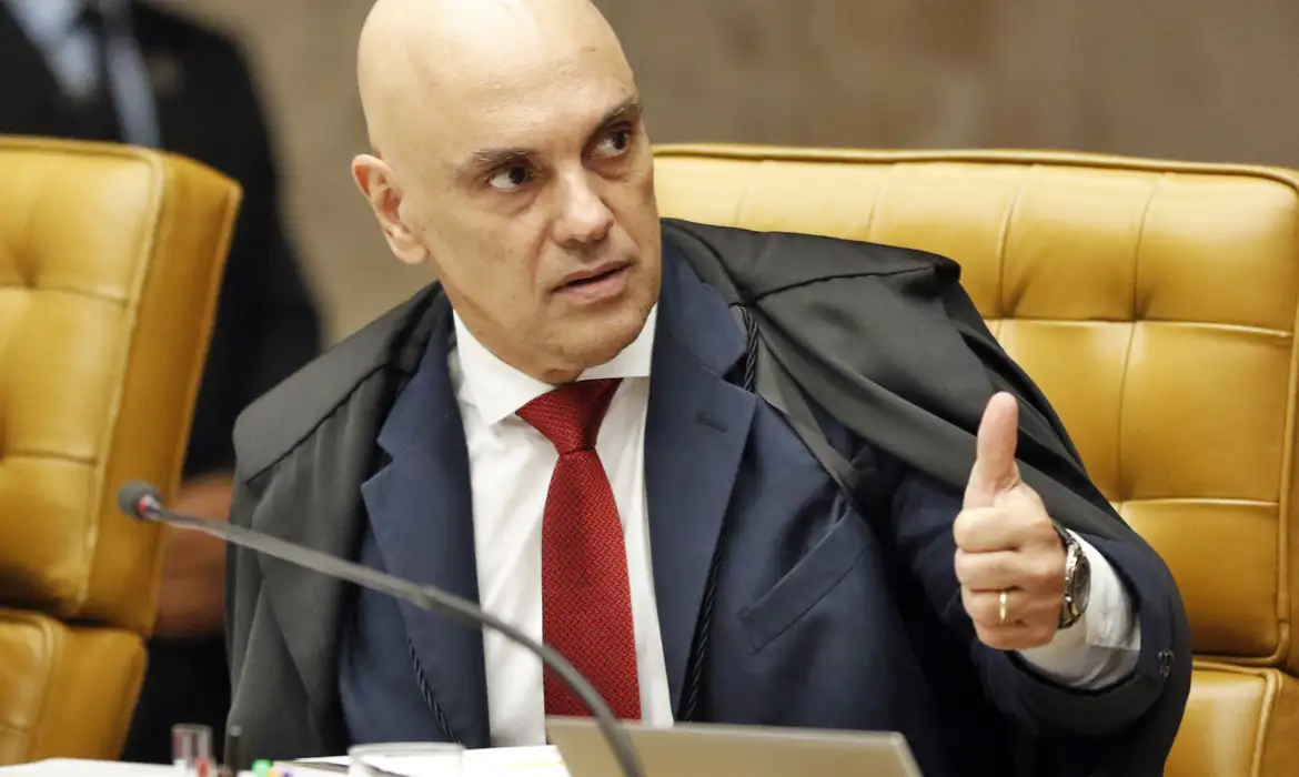 Moraes autoriza depoimento de testemunhas de Bolsonaro sobre golpe
