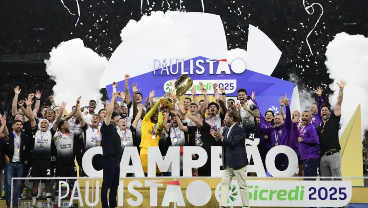 Corinthians dá o troco e evita tetracampeonato inédito do Palmeiras