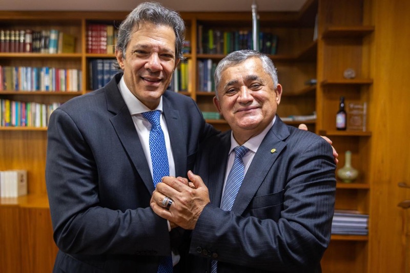 Sob liderança de Guimarães, Câmara aprova Orçamento 2025 e garante continuidade dos programas do governo