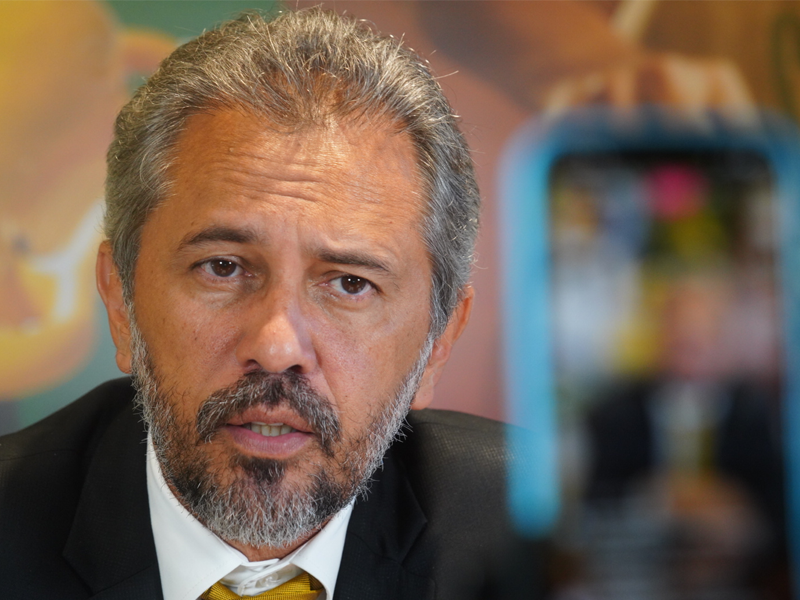 PIB do Ceará fecha 2024 com crescimento de 6,49%, quase o dobro do PIB do Brasil, destaca governador Elmano em live