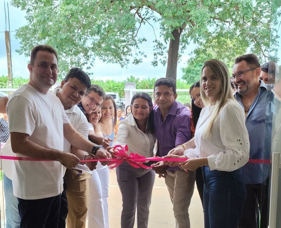 Prefeito Dr. Lorim inaugura creche que estava com obra paralisada há mais de 10 anos no Sítio Chiqueiro das Cabras
